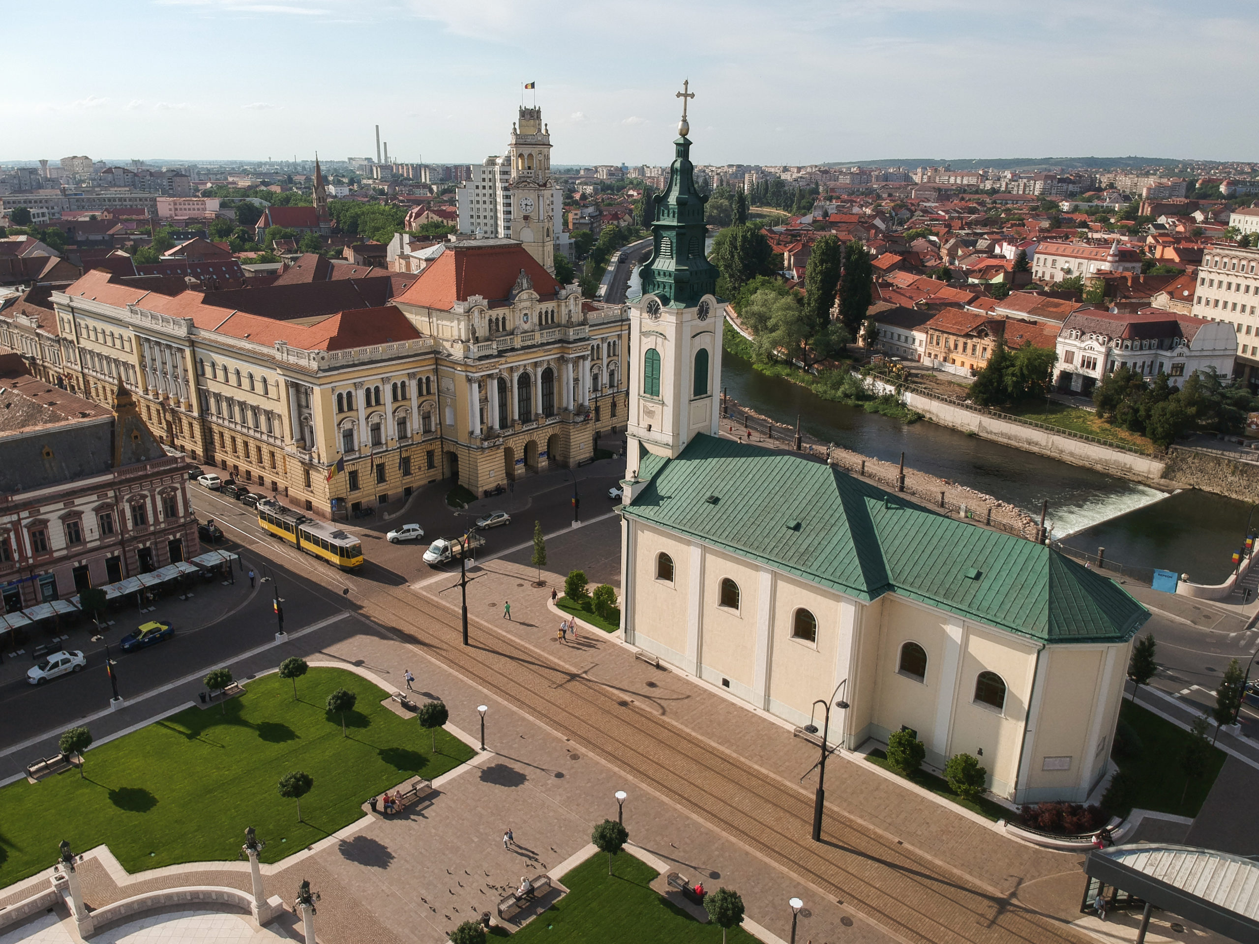 Primaria Oradea vazuta de sus