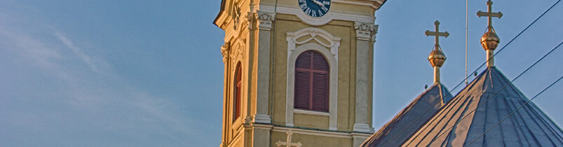 Biserica cu Luna si Catedrala Sf Nicolae