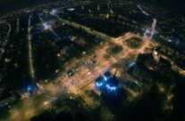 Centrul Civic privit de sus seara