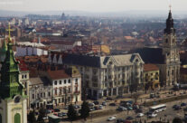 Biserica cu Luna, Palatul Moskovits si Biserica Sf Ladislau