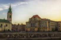 Primaria Oradea, Biserica Sf Ladislau si Vechea Casa de pastrare si economii