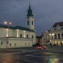 Primaria Oradea si Biserica Sf Ladislau, by night