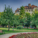 Palatul Ullmann privit din Parcul 1 Decembrie