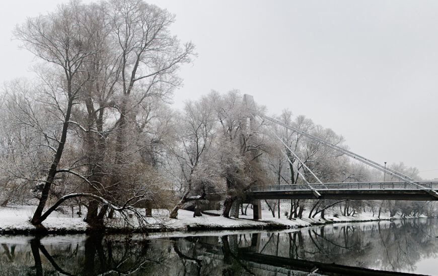 Podul Intelectualilor iarna