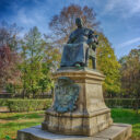 Statuia Szaniszlo Ferencz